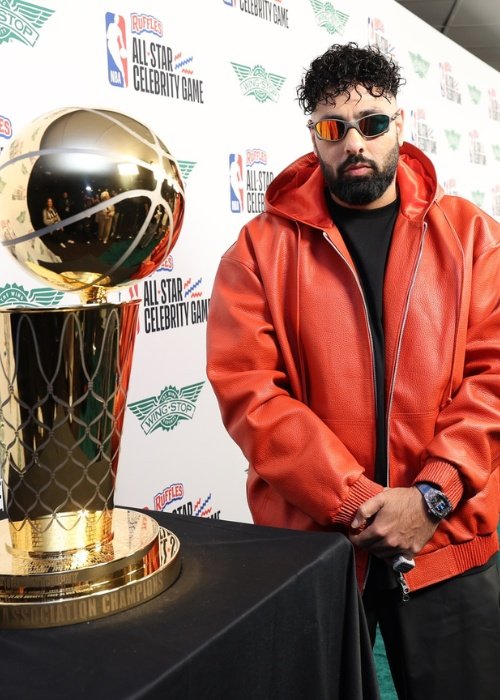 santy sharma supported badshah
