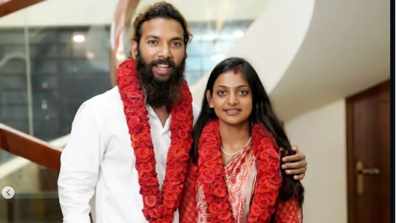 Monalisa Farman Marriage